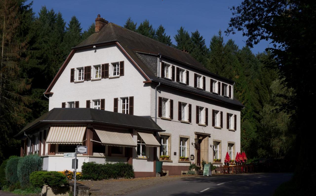 Hostellerie De La Vallee Heffingen Exterior foto